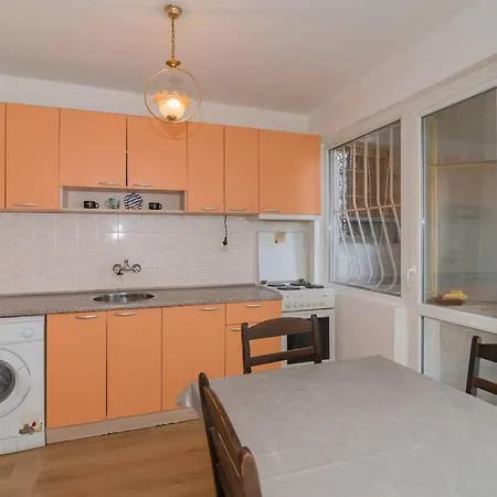 2 Bedroom Near The Opera דירה *